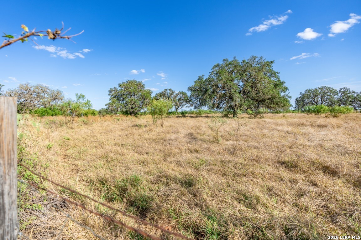 8331 County Road 311 Utopia TX 78884