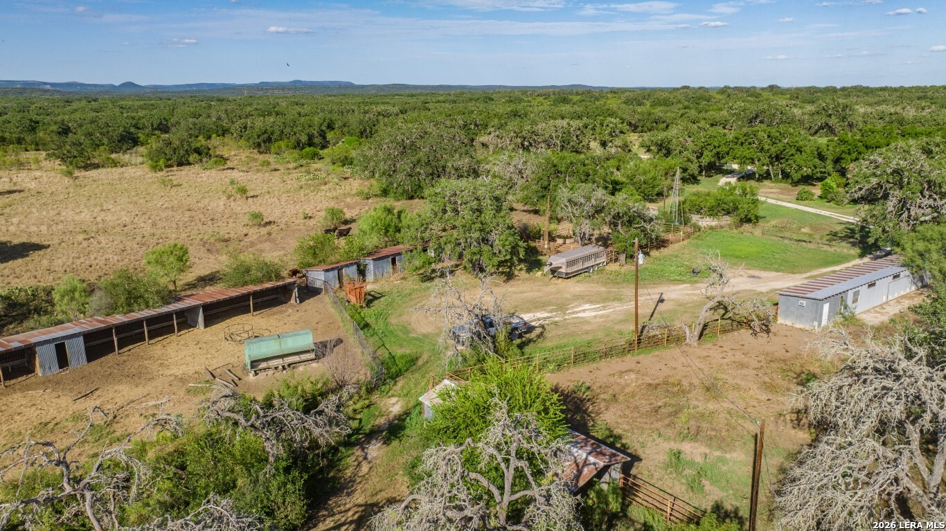 8331 County Road 311 Utopia TX 78884