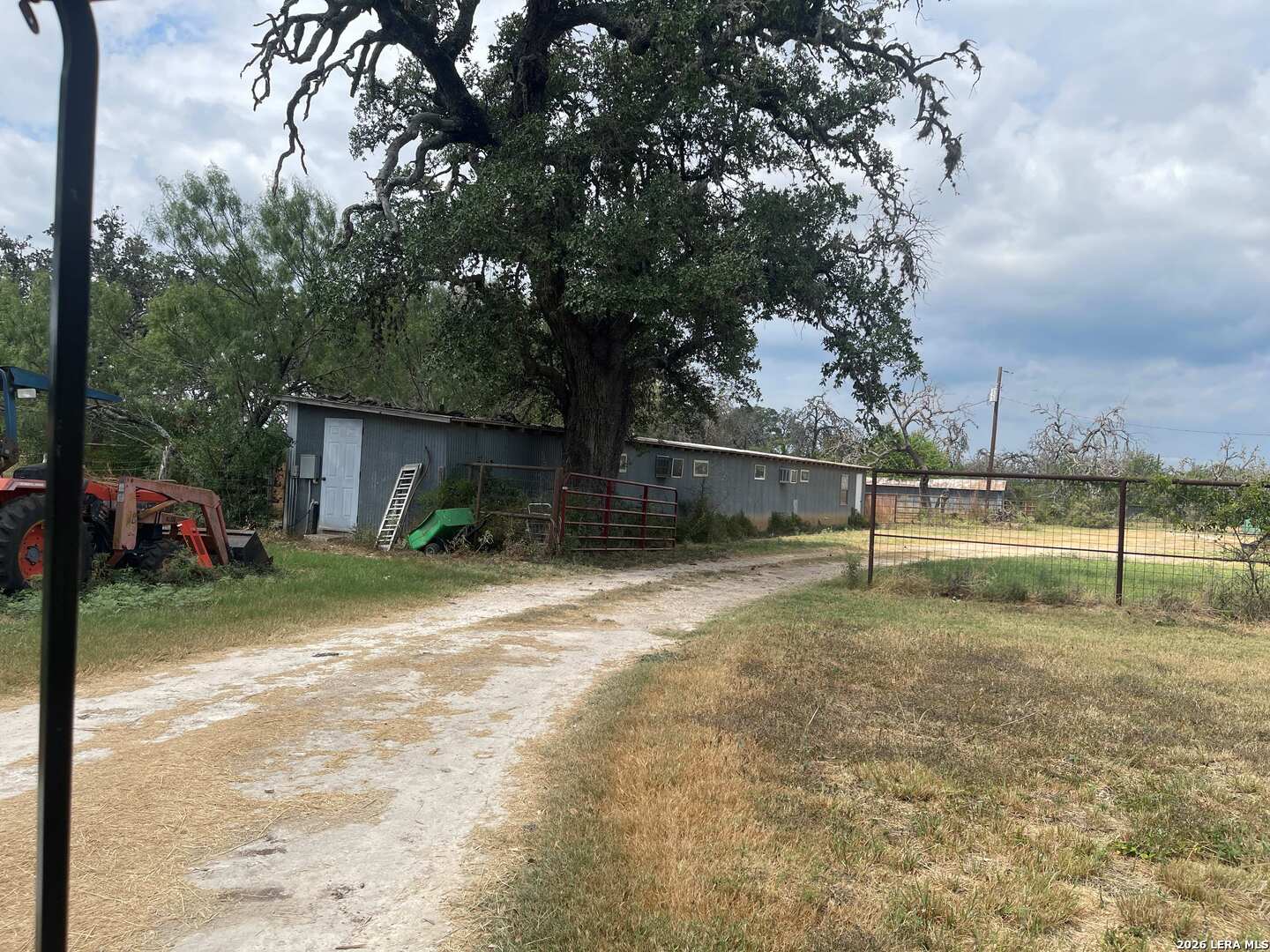 8331 County Road 311 Utopia TX 78884