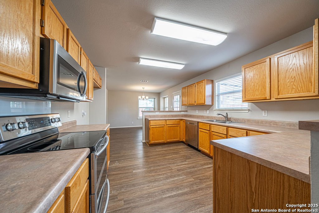 4302 Somerville Bay San Antonio TX 78244