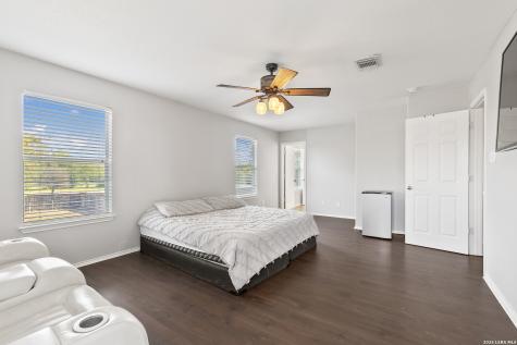 9515 Nueces Canyon San Antonio TX 78251
