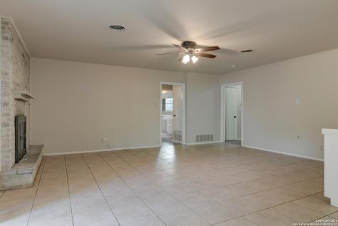 1115 Haltown Drive San Antonio TX 78213