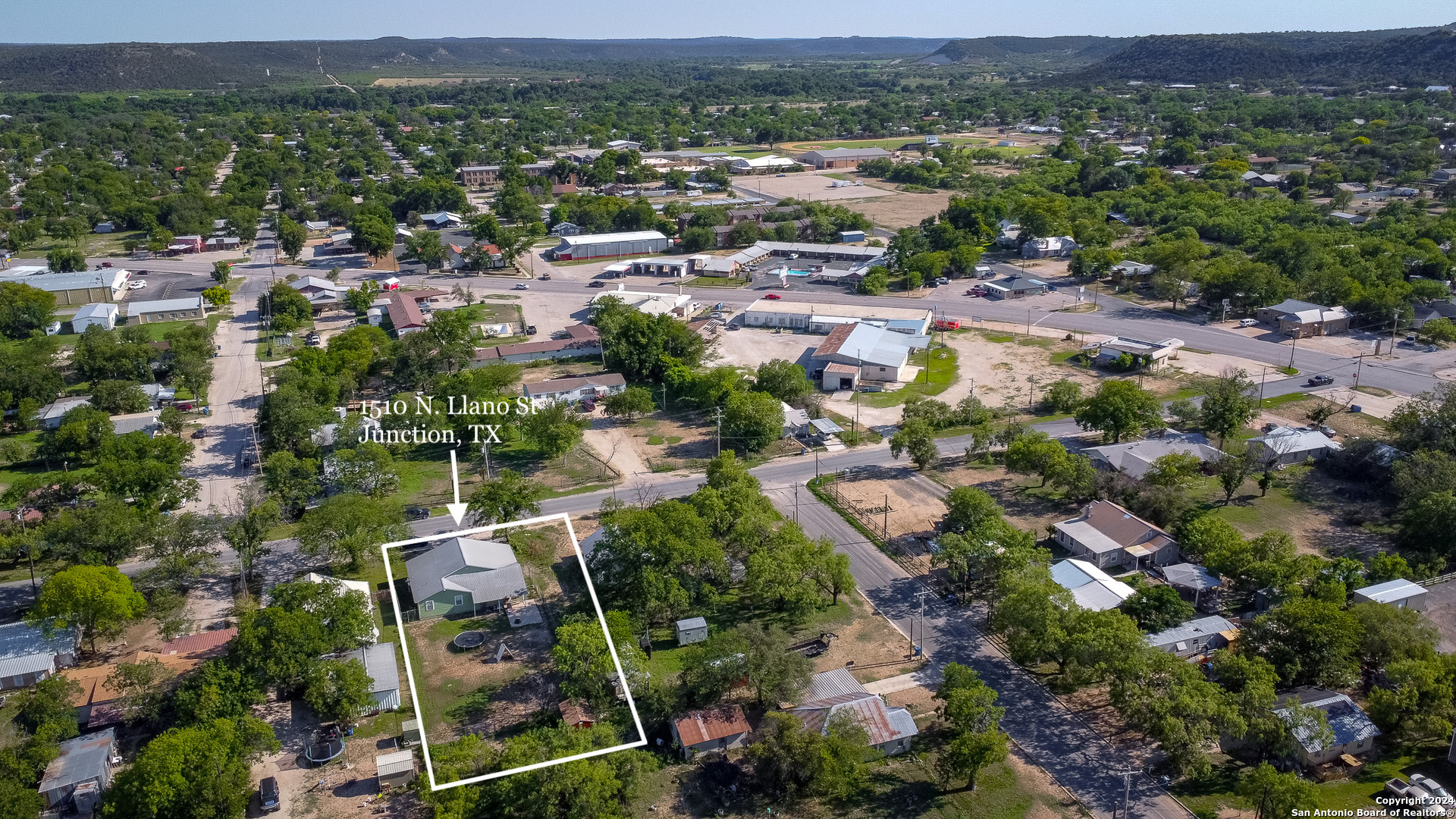 1510 Llano Junction TX 76849