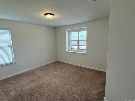 5822 Agave Spine San Antonio TX 78261