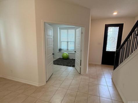 5822 Agave Spine San Antonio TX 78261