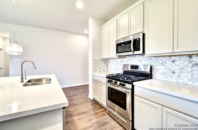 3936 Glenloch Way Converse TX 78109
