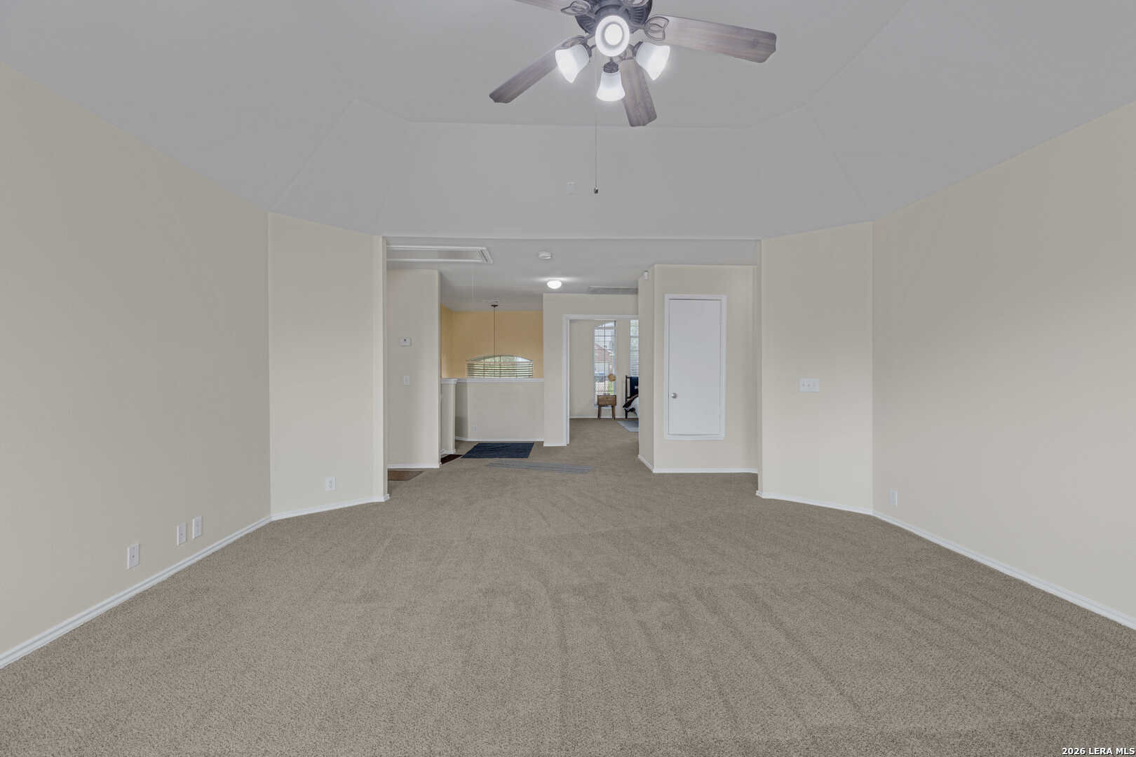 1007 Serenata San Antonio TX 78216