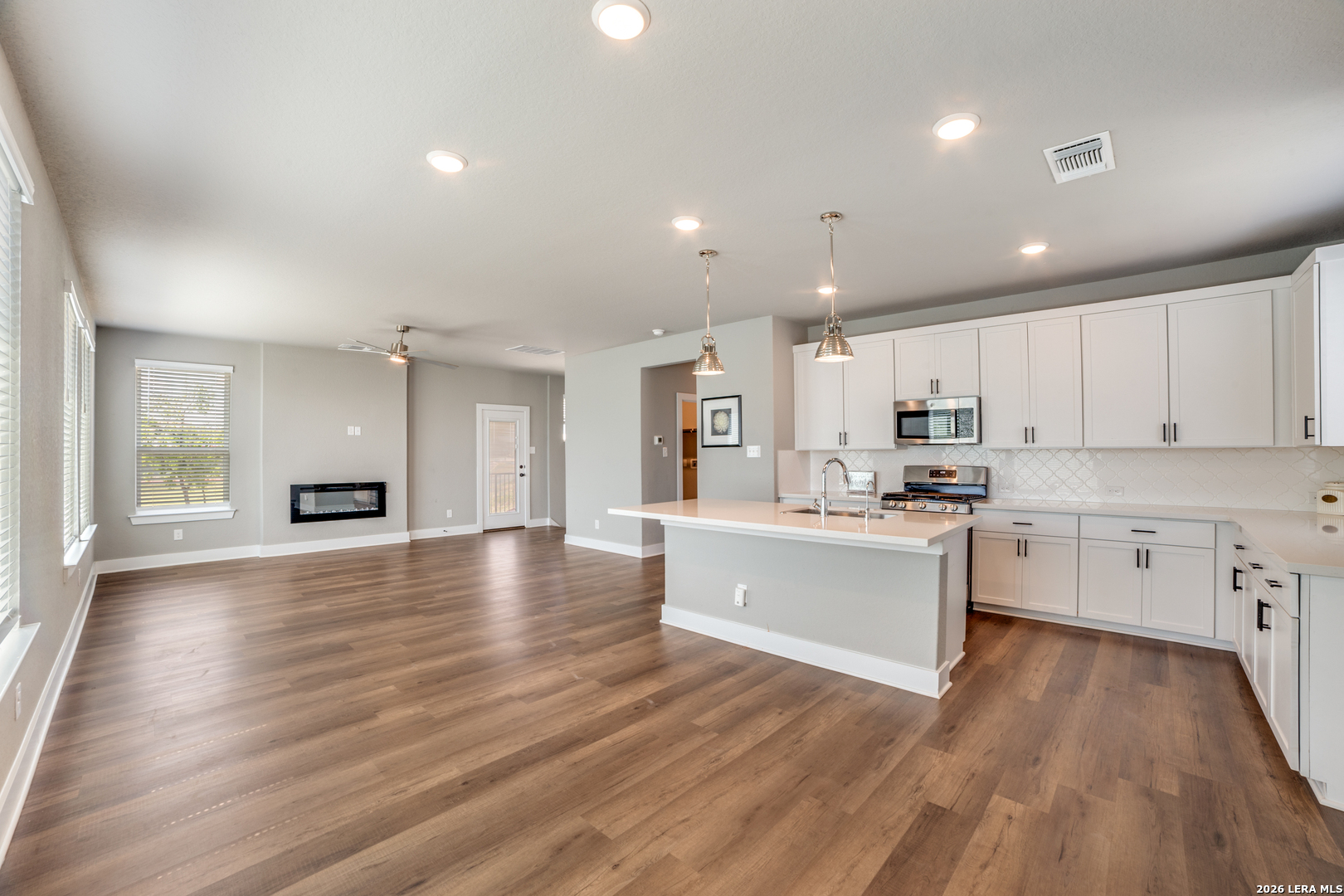 9411 Stillwater Pass San Antonio TX 78254