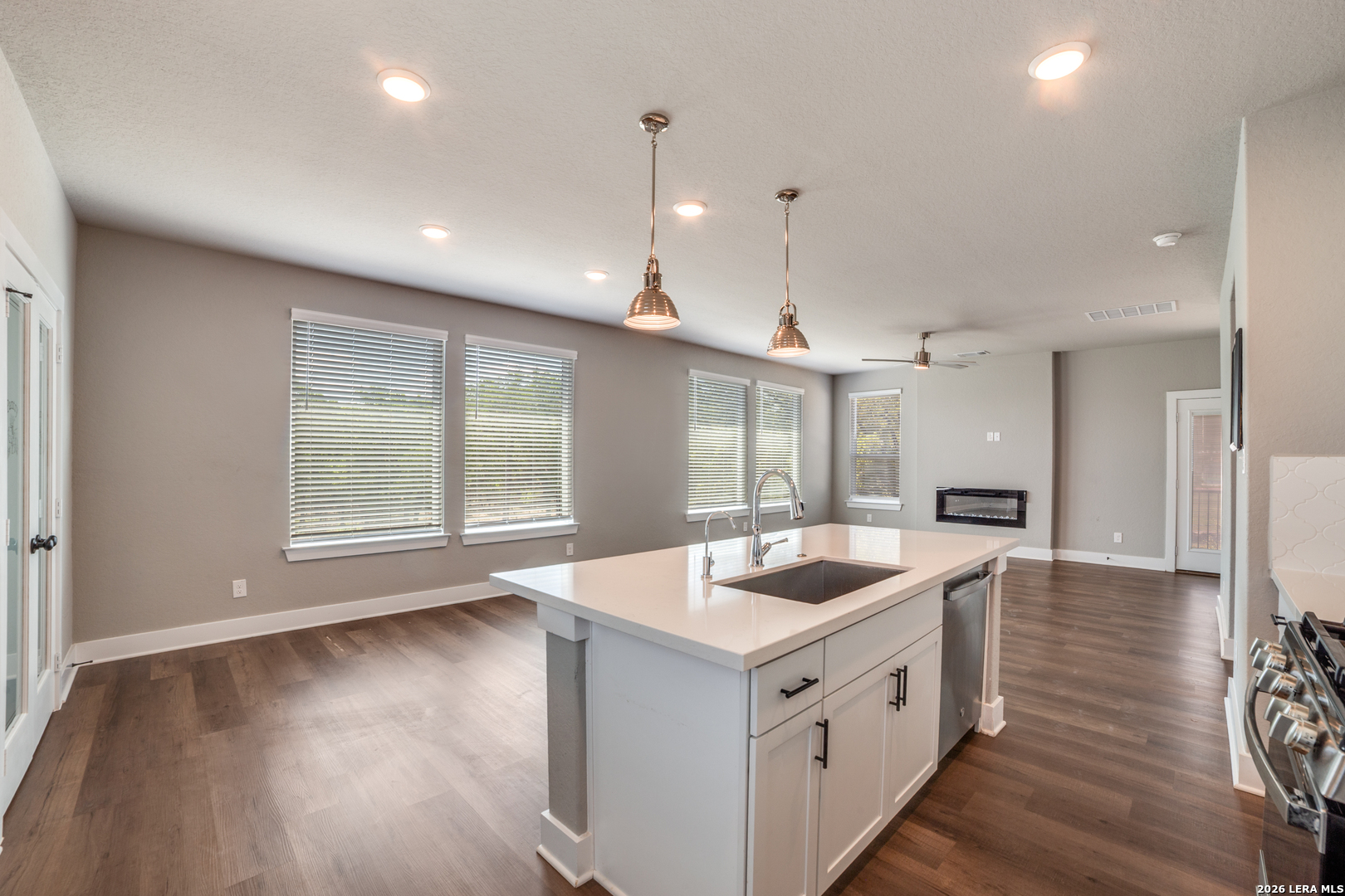 9411 Stillwater Pass San Antonio TX 78254