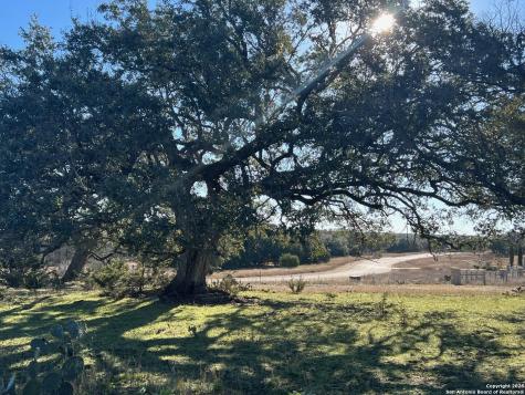 82 Swede Springs Boerne TX 78006