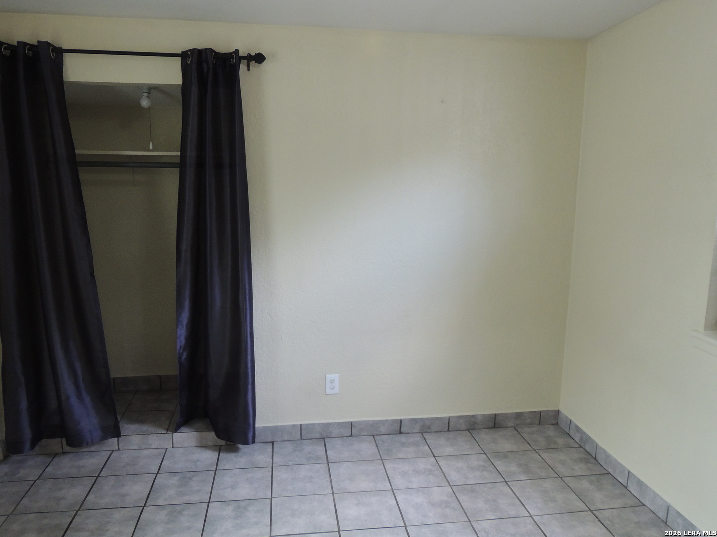 3605 S Olive Street San Antonio TX 78223