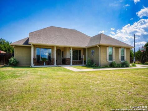 399 Park Road Bandera TX 78003