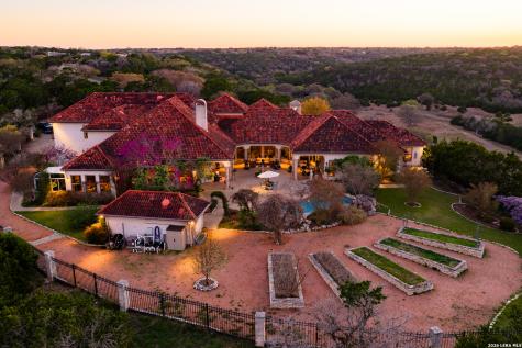 2121 Landmark Lane Kerrville TX 78028