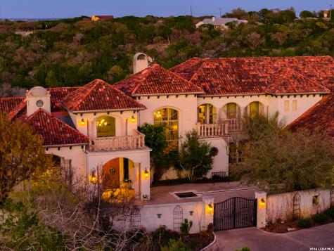 2121 Landmark Lane Kerrville TX 78028