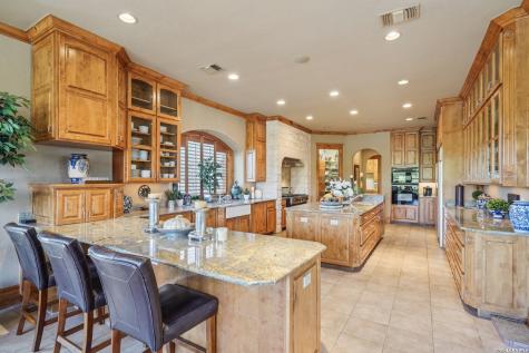 2121 Landmark Lane Kerrville TX 78028