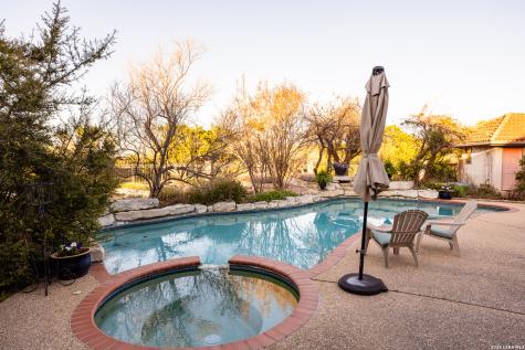 2121 Landmark Lane Kerrville TX 78028