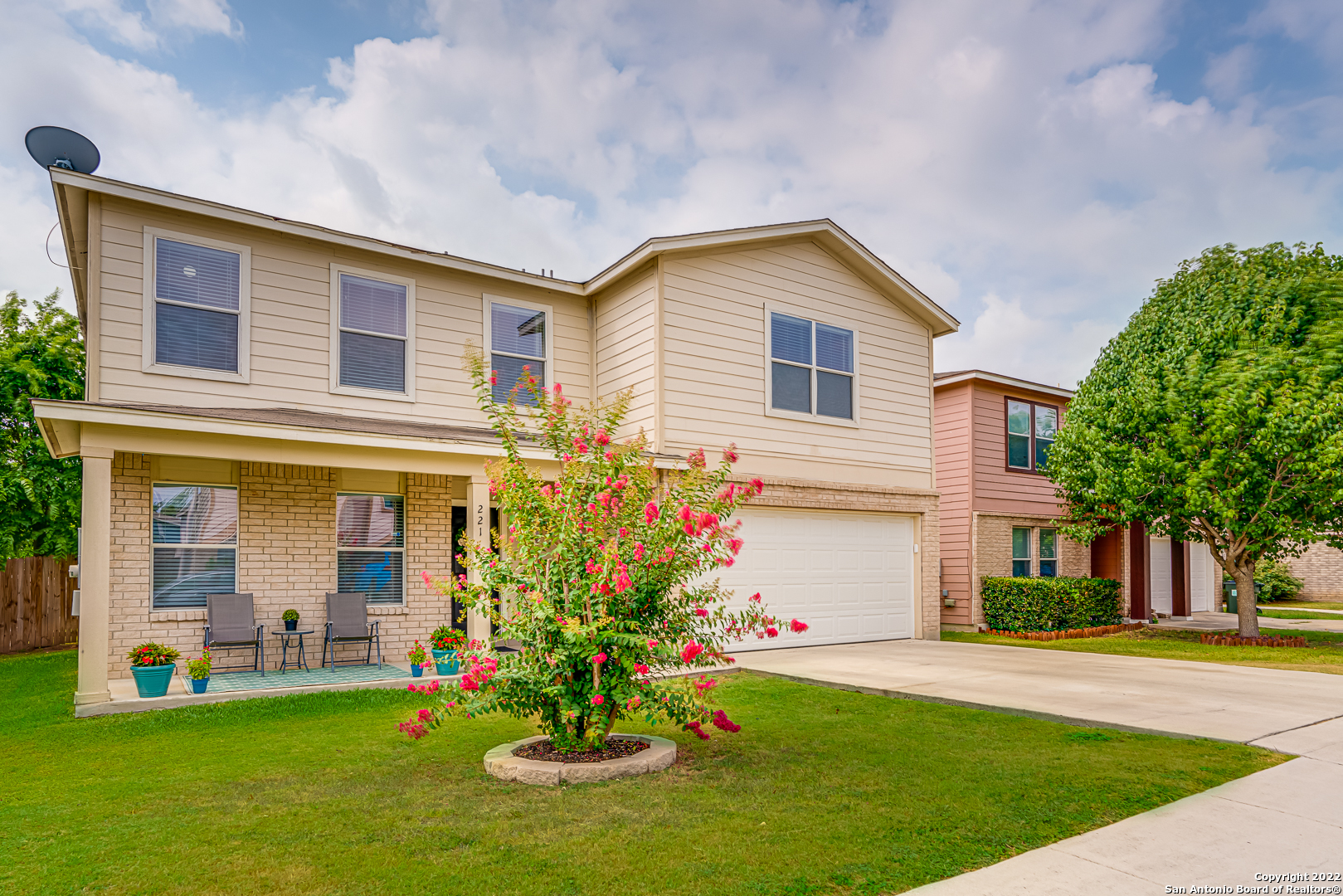 221 Gatewood Falls Cibolo TX 78108