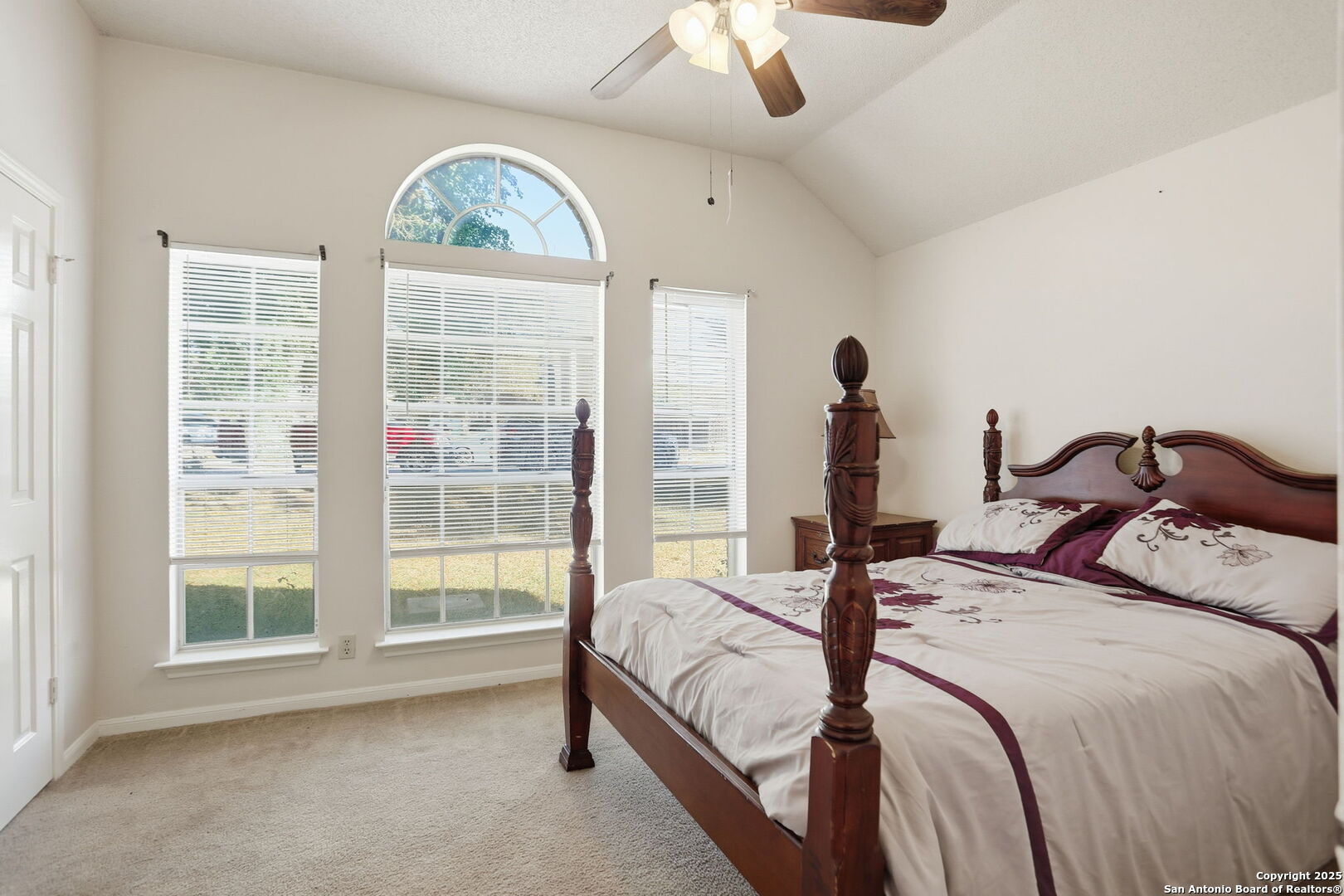 5123 Pine Lake San Antonio TX 78244