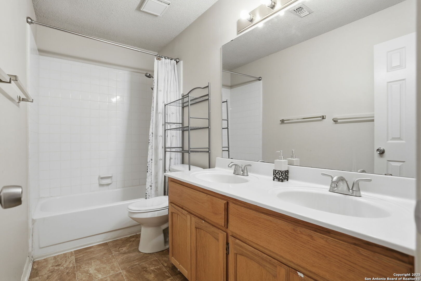 5123 Pine Lake San Antonio TX 78244