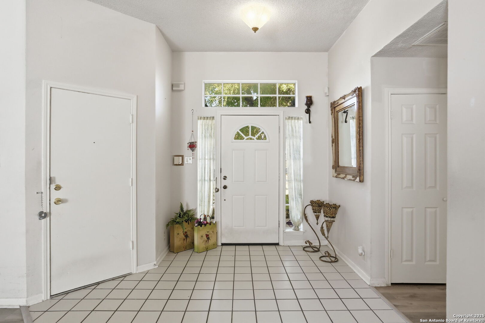 5123 Pine Lake San Antonio TX 78244