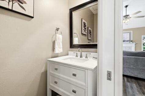 1426 Fawn Haven San Antonio TX 78248