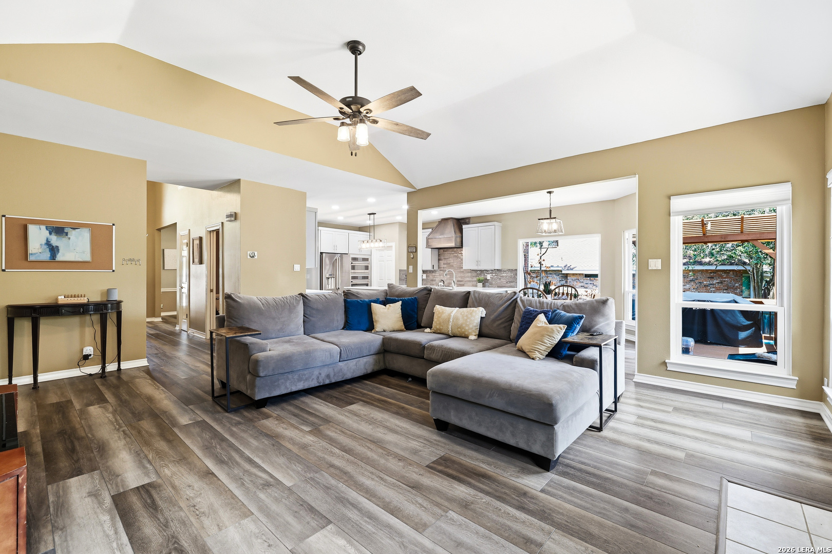 1426 Fawn Haven San Antonio TX 78248