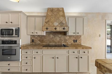 3227 Old Blue Ridge San Antonio TX 78230