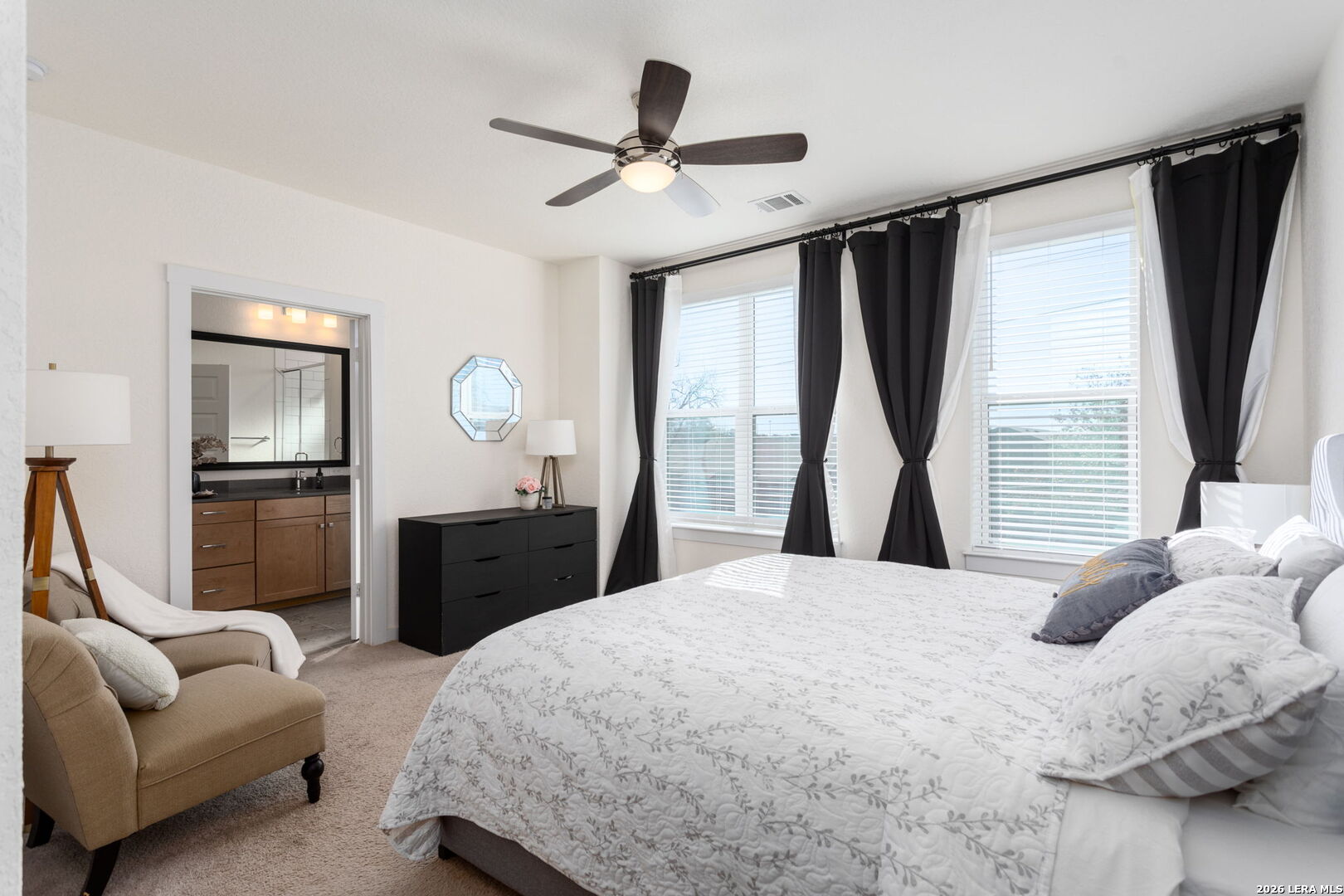 5843 Whitby San Antonio TX 78240