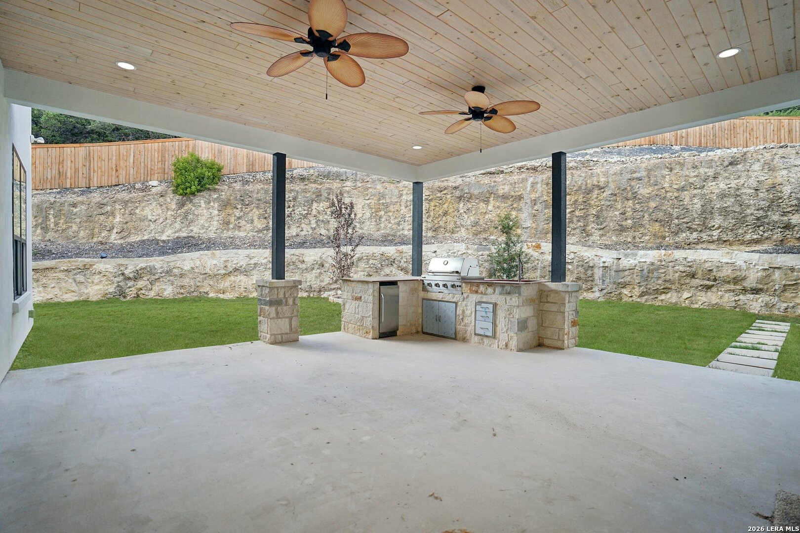 7310 Cresta Bulivar San Antonio TX 78256