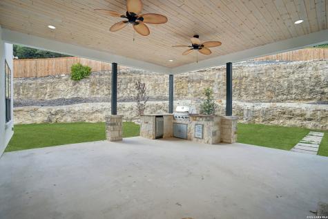 7310 Cresta Bulivar San Antonio TX 78256