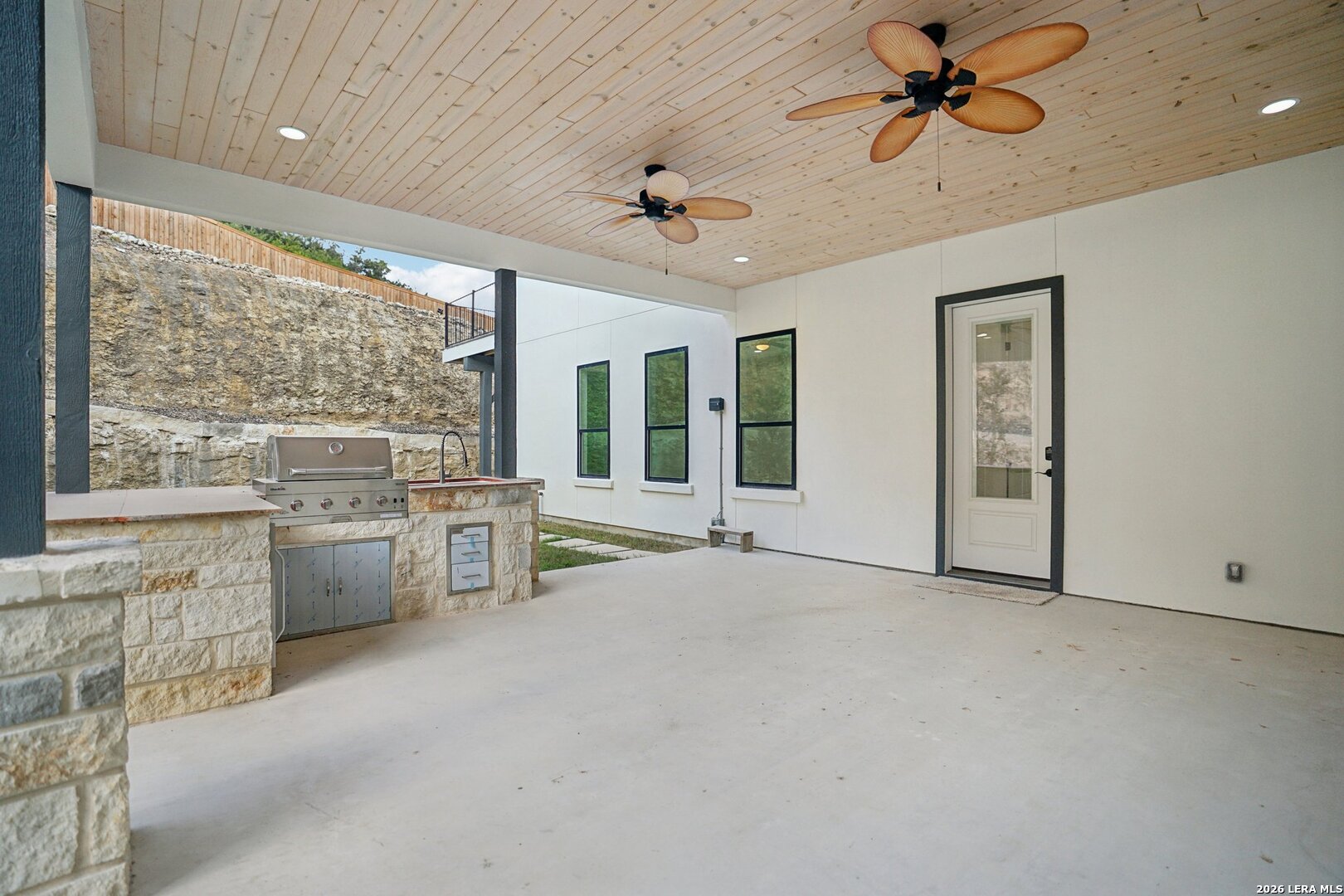 7310 Cresta Bulivar San Antonio TX 78256