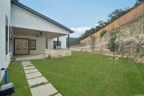 7310 Cresta Bulivar San Antonio TX 78256