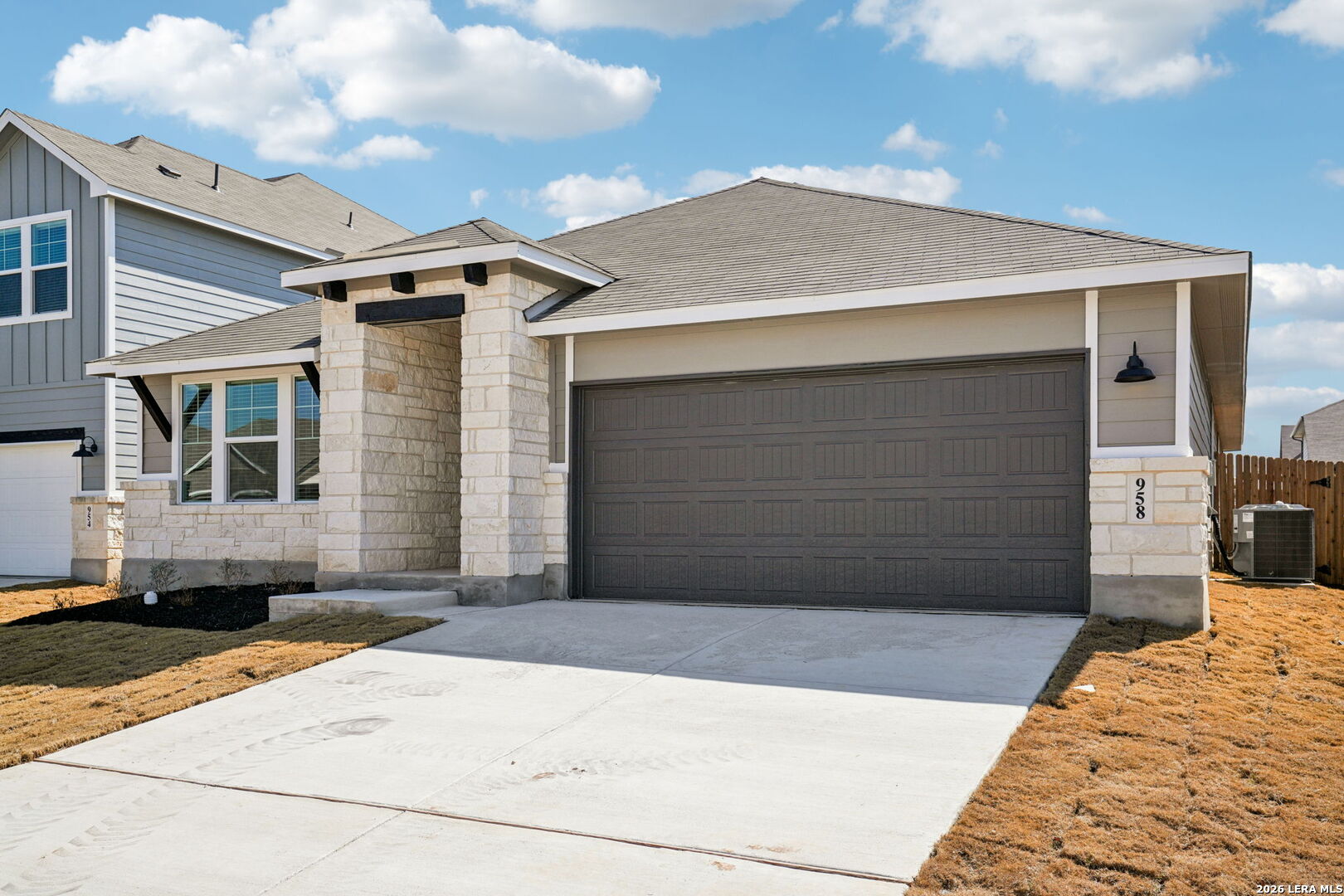 958 Earp San Antonio TX 78260
