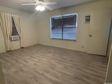 162 Jo Marie San Antonio TX 78222