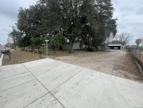 162 Jo Marie San Antonio TX 78222