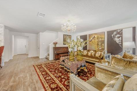 1222 Barn Swallow Way San Antonio TX 78253