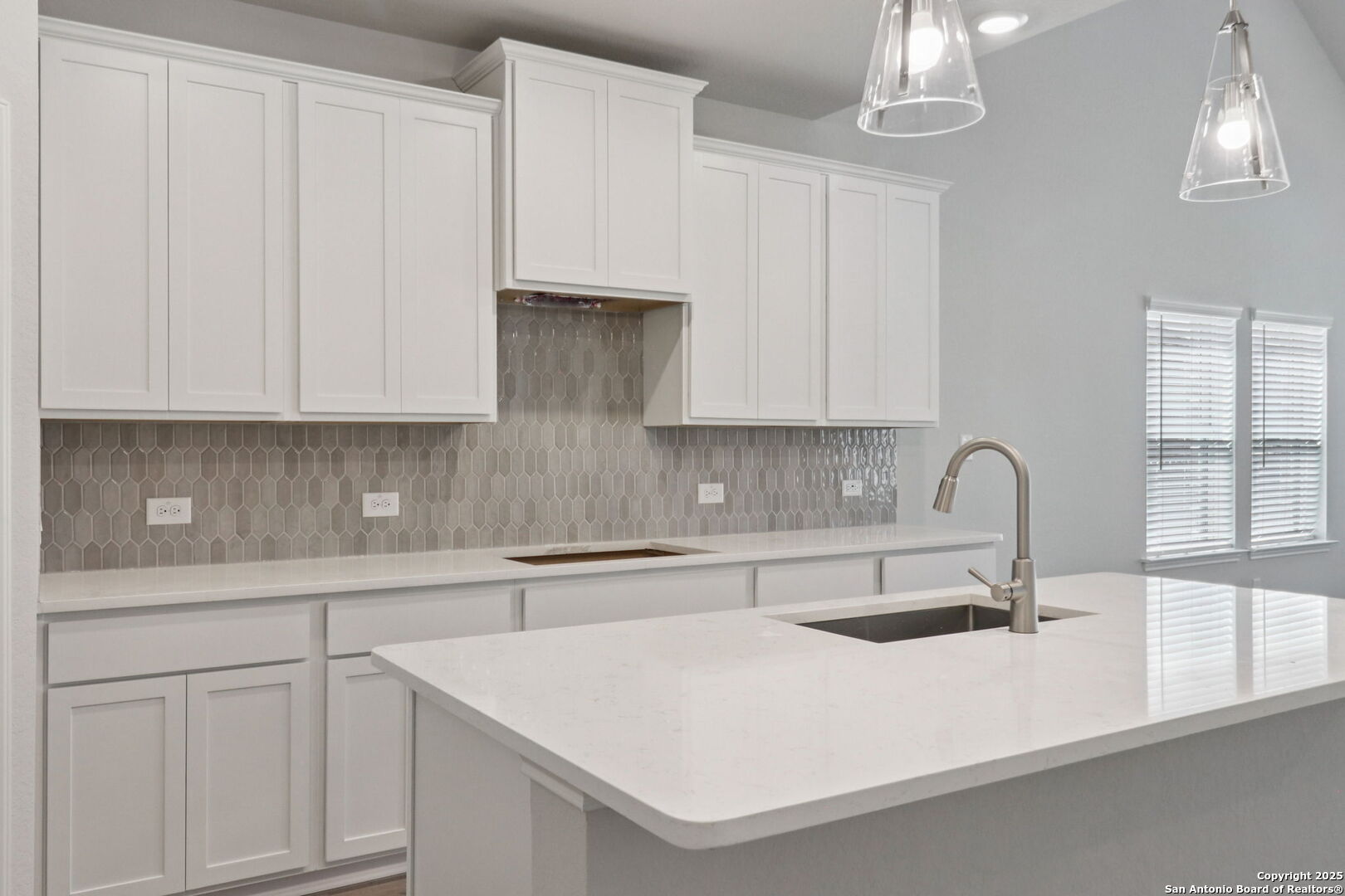 1335 Argon Way San Antonio TX 78245