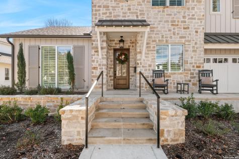 808 Canterbury Hill Street Terrell Hills TX 78209