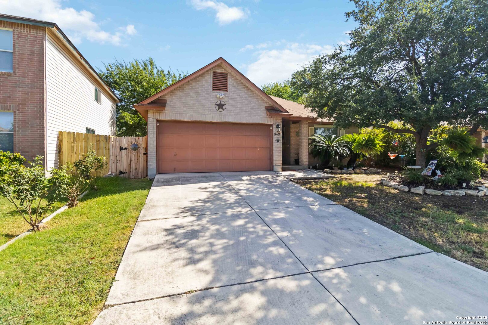 10607 Bluegrass Pond San Antonio TX 78254