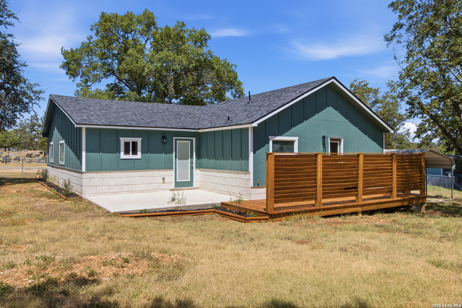1506 Sycamore Street Bandera TX 78003