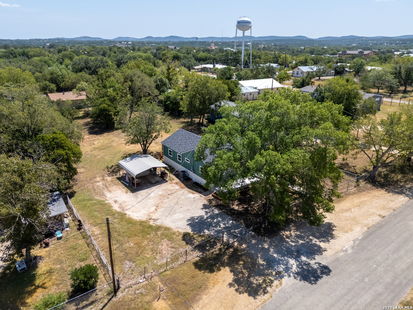 1506 Sycamore Street Bandera TX 78003
