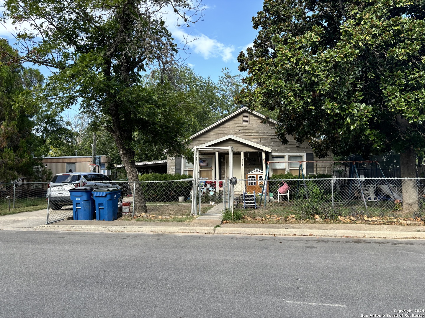 724 Ormand Street Pleasanton TX 78064
