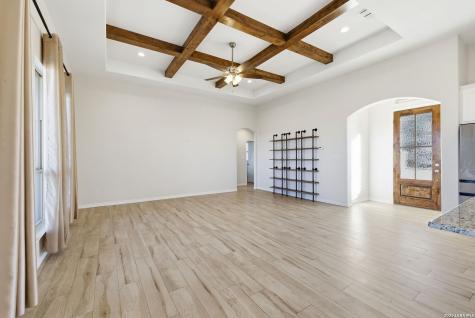 1734 Crooked Creek Pleasanton TX 78064