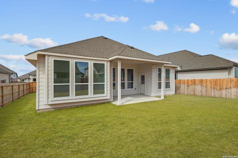 138 Heidi Hill Castroville TX 78009