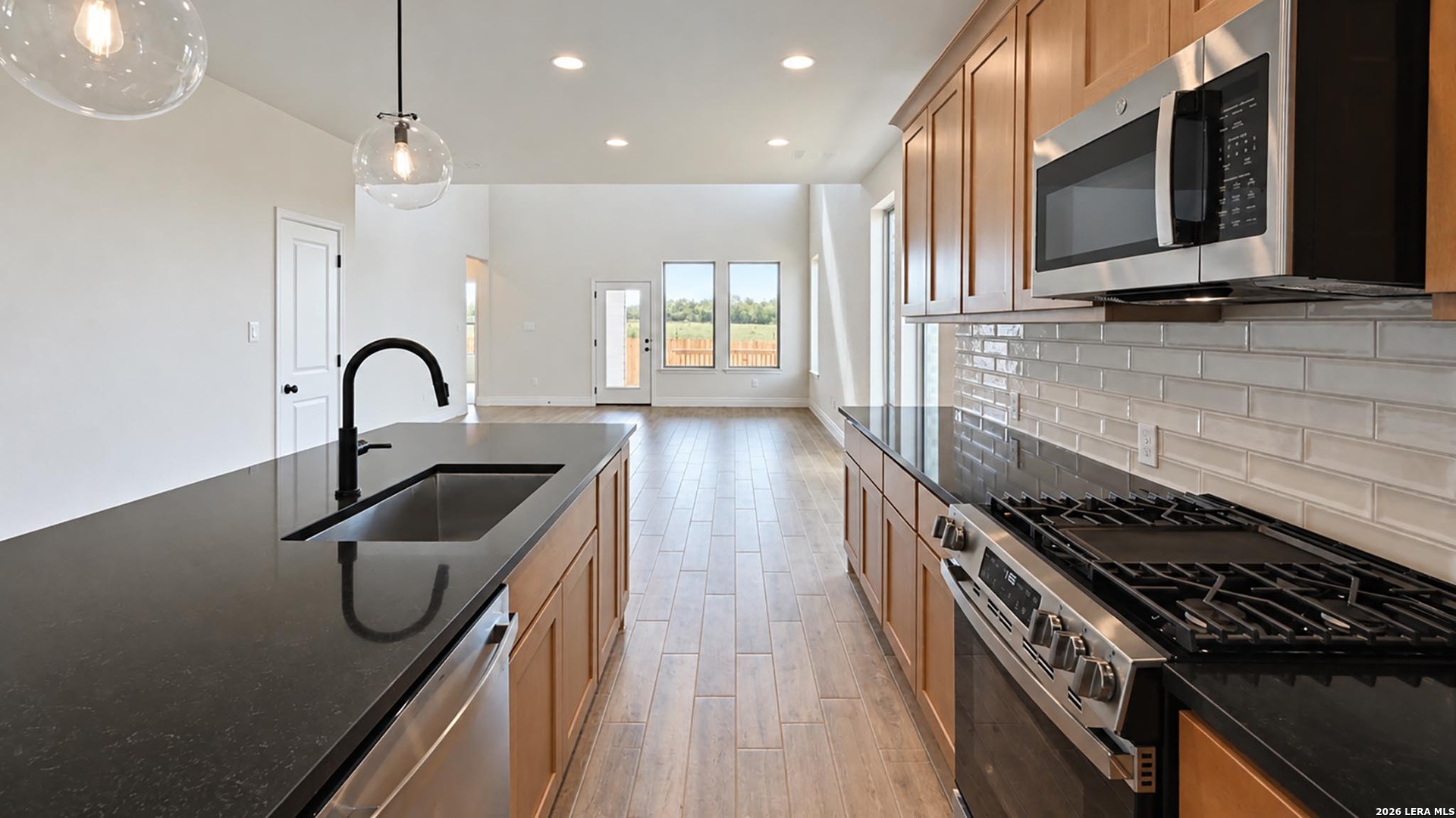 913 Woodland Lakes New Braunfels TX 78130