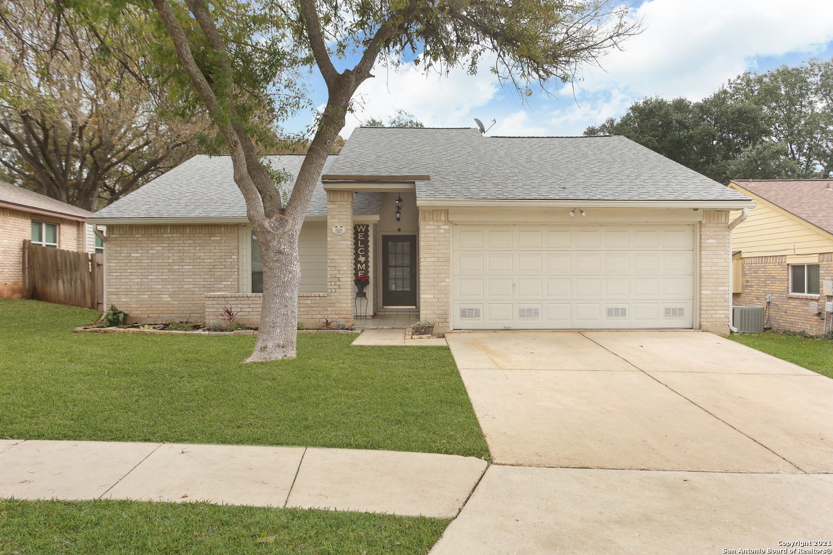 2608 Hidden Grove Lane Schertz TX 78154