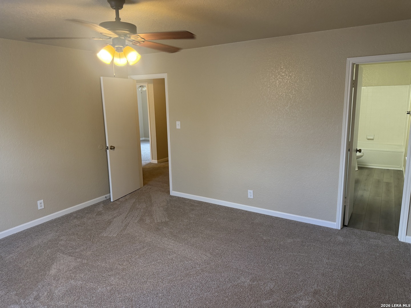 7822 Hedrick Farm San Antonio TX 78239