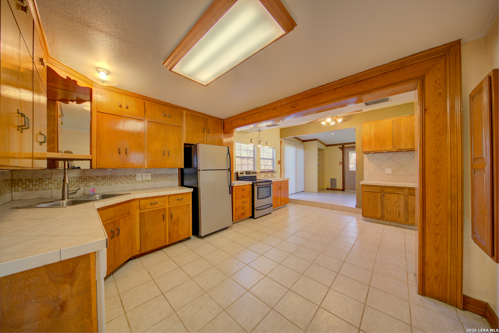 25926 Fleet Garden San Antonio TX 78255