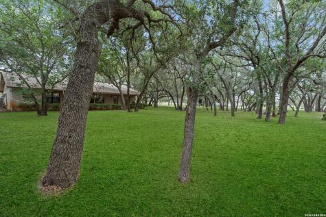 13665 Fm 775 Floresville TX 78114