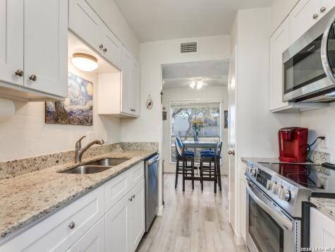 3843 Barrington San Antonio TX 78217